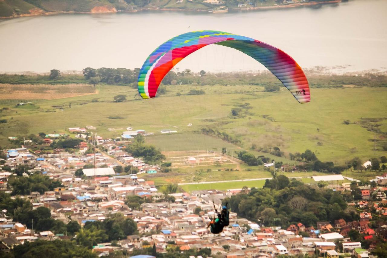 Hostal Casa Del Viento Kitesurf & Adventure Apartment Calima Exterior foto