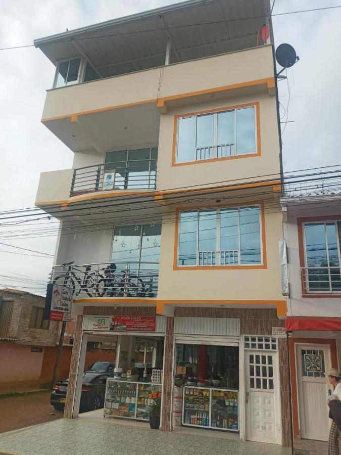 Hostal Casa Del Viento Kitesurf & Adventure Apartment Calima Exterior foto